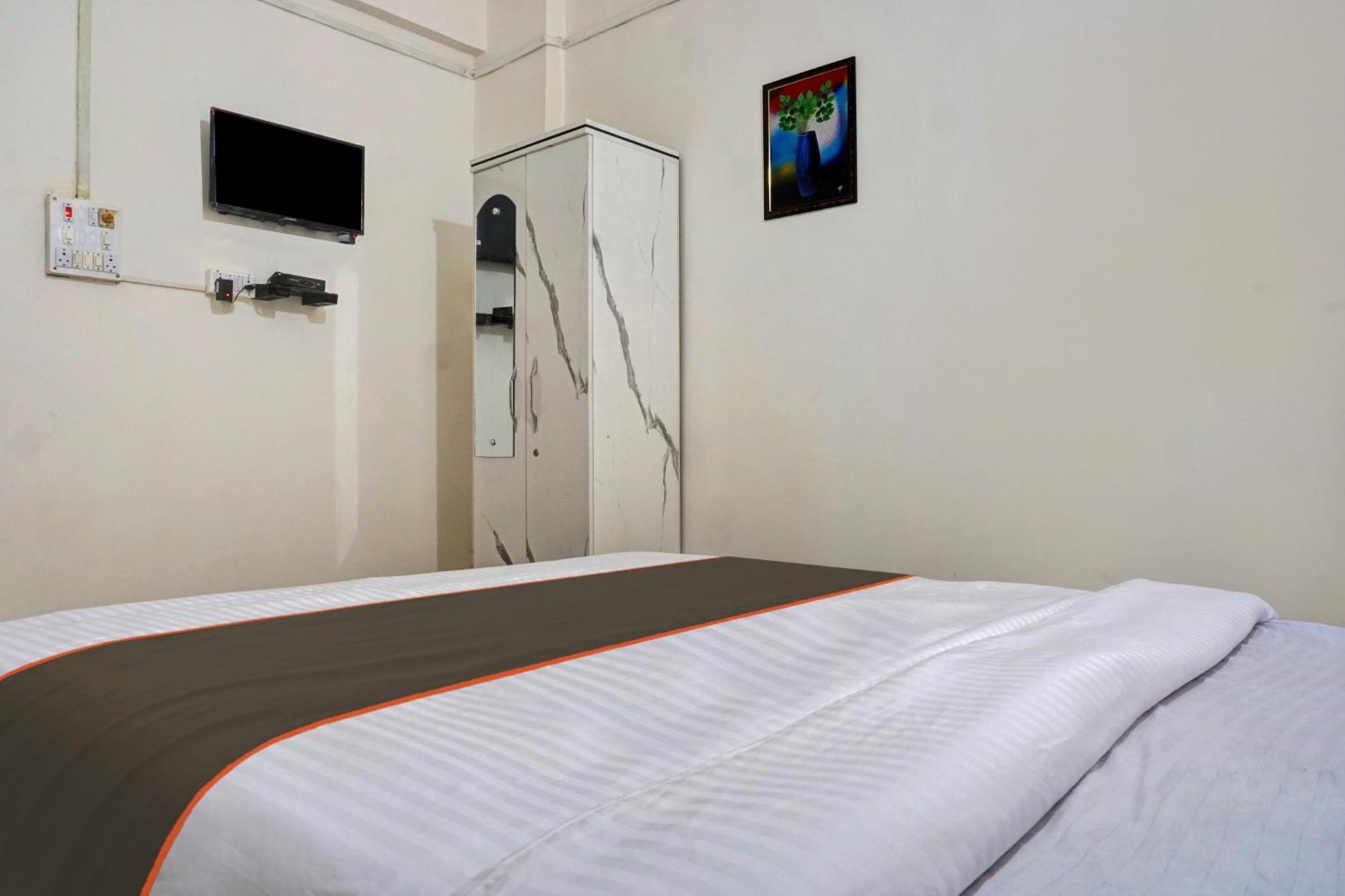 Hotel O Krishna Executive Hinjawadi Exteriör bild